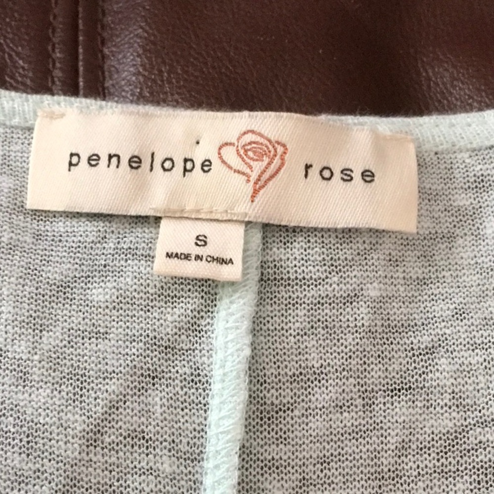 PENELOPE ROSE TOP - Picture 6 of 7